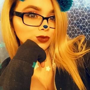 Meet your Posher, Deanna